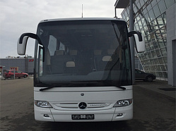 Mercedes Tourismo